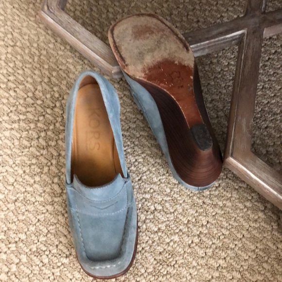 Michael KORS Lt. Blue Suede wedge loafers sz 7 - Picture 3 of 6